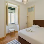 Mercy House - By Y Concept Setúbal